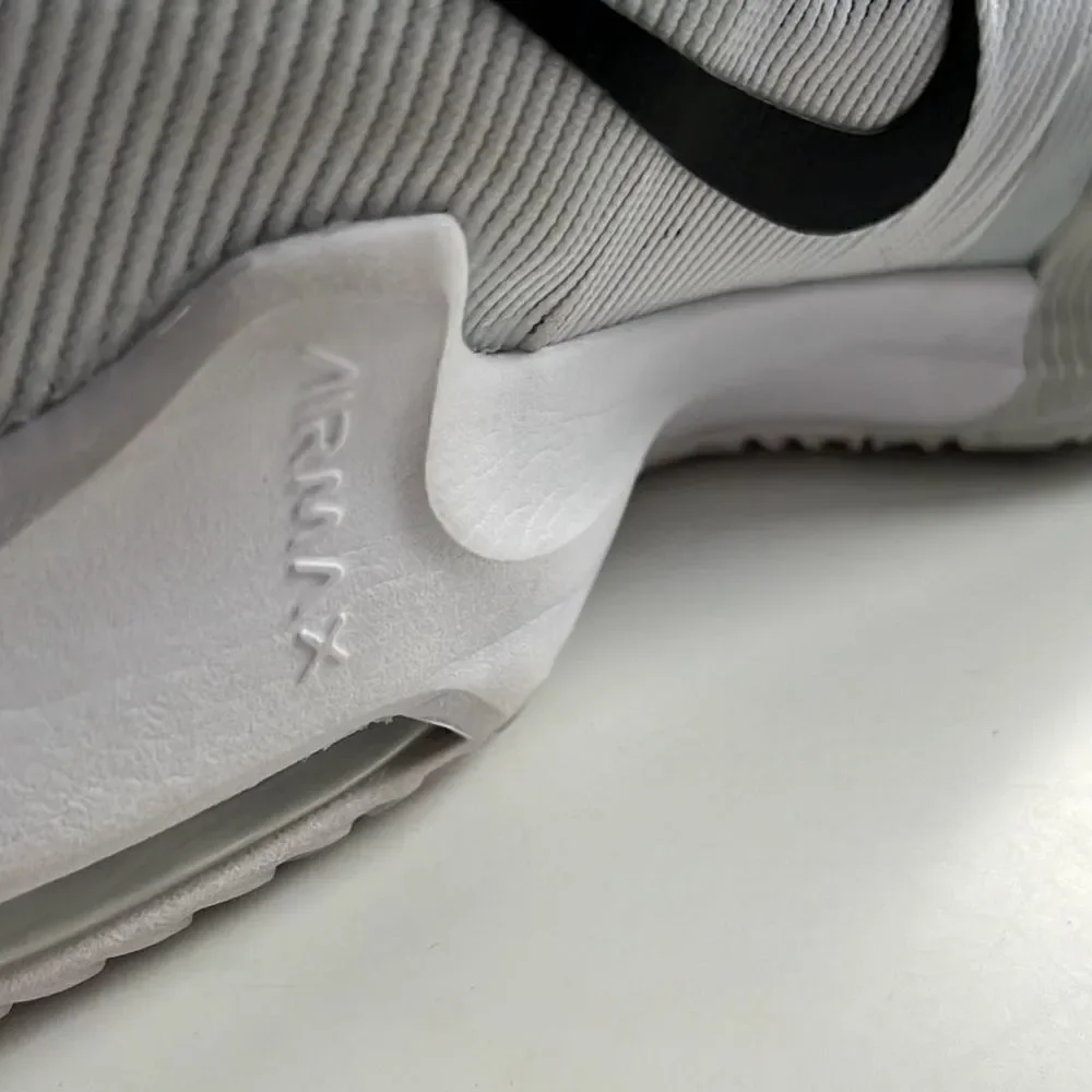 Nike Air Max Impact 4 White Black Pure Platinum Basketball Trainers Mens 12.5